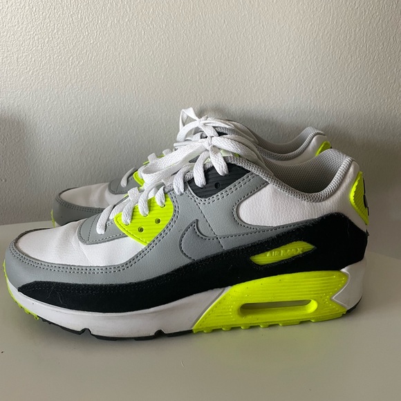 Nike Other - Nike Air Max 90
OG Volt (2020) (GS), size 7 —size 8.5 Women’s - size 7 men’s